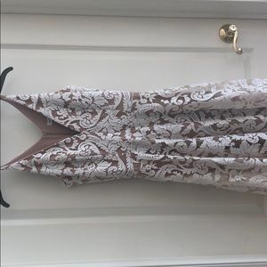 Dress the Population ivory shimmer dress